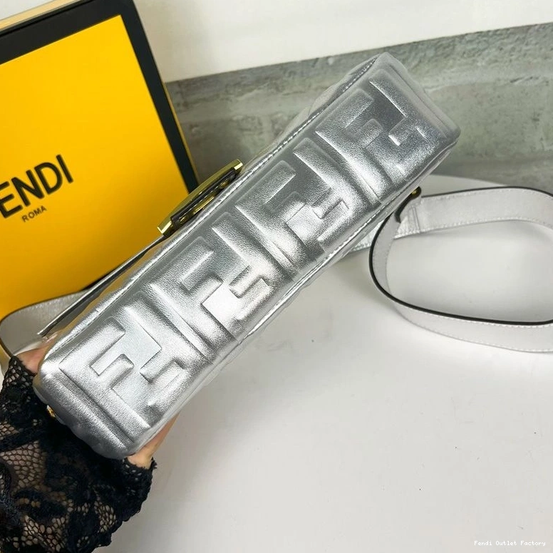 Affordable HOT Leather Baguette Silver Medium In Fendi Motif Bag Nappa FF 0822